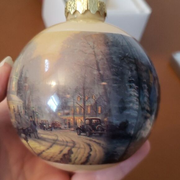 EUC Sears Thomas Kinkade Painter of Light Christmas Ornament Dated 2011 - Picture 12 of 13